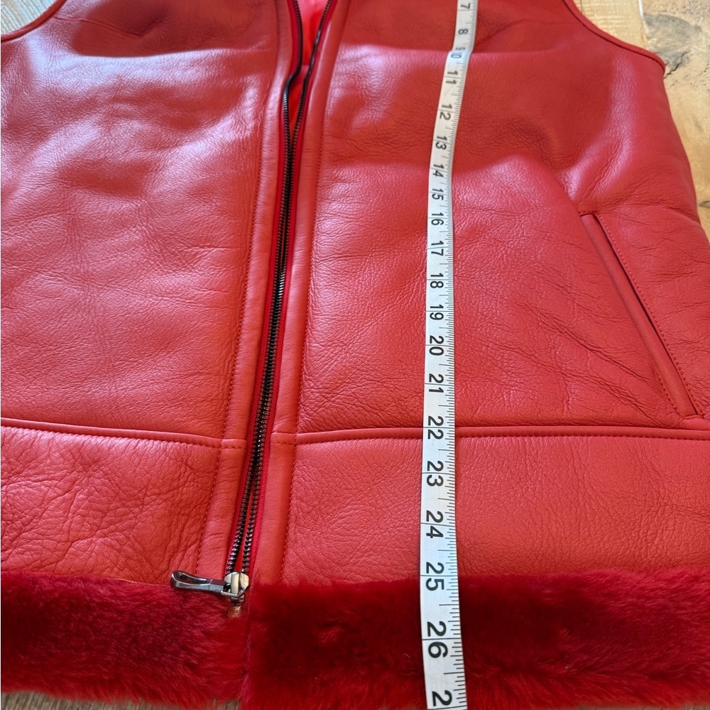 Wolfie Women's Plush Red Dyed Shearling Down Filled Vest NWT L - Picture 7 of 13